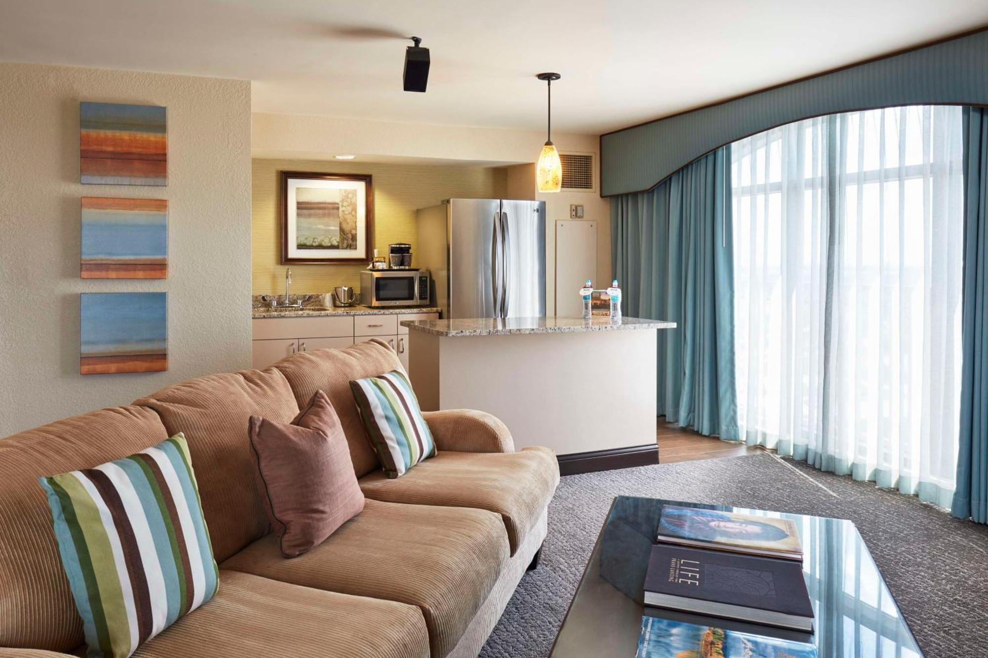 Doubletree By Hilton Hotel Orlando At Seaworld Williamsburg Exterior foto
