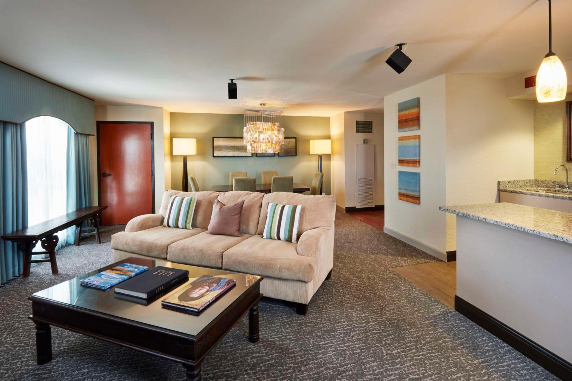 Doubletree By Hilton Hotel Orlando At Seaworld Williamsburg Exterior foto